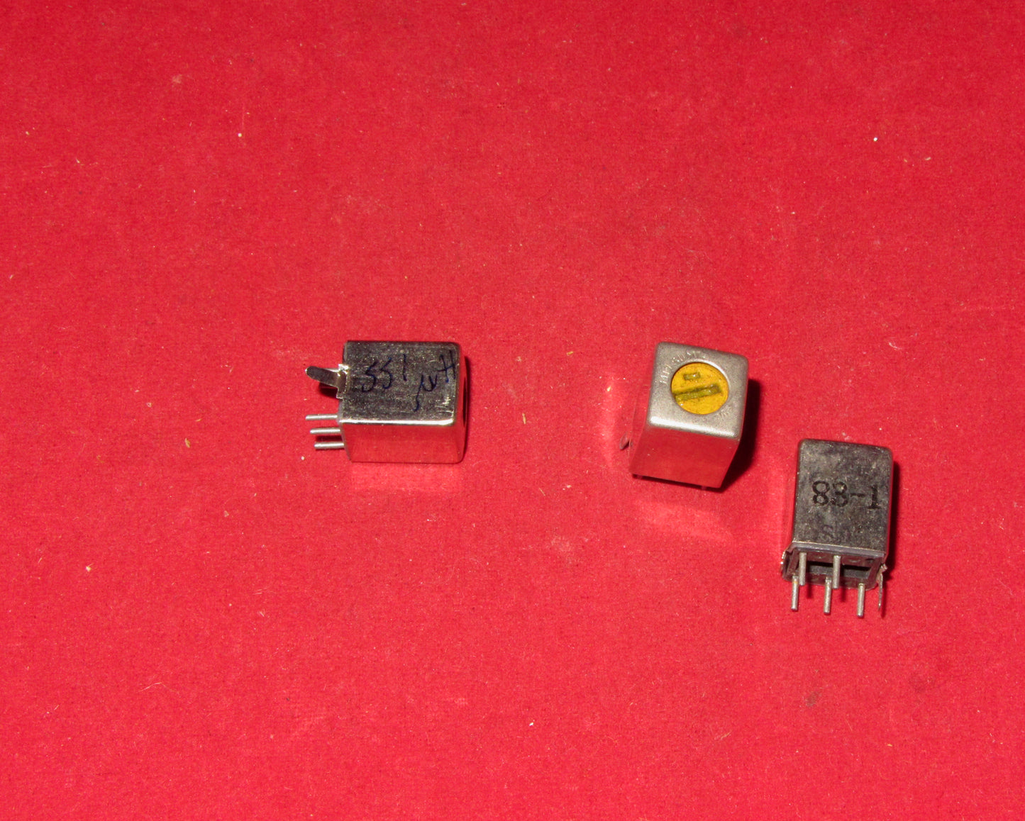 Sagami, Tunable RF Coils, 591uH, yellow slug,