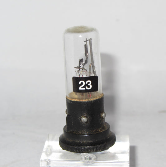 UNUSUAL WERMACHT SIDE CONTACT VALVE, BAKELITE BASE MARKED BSR