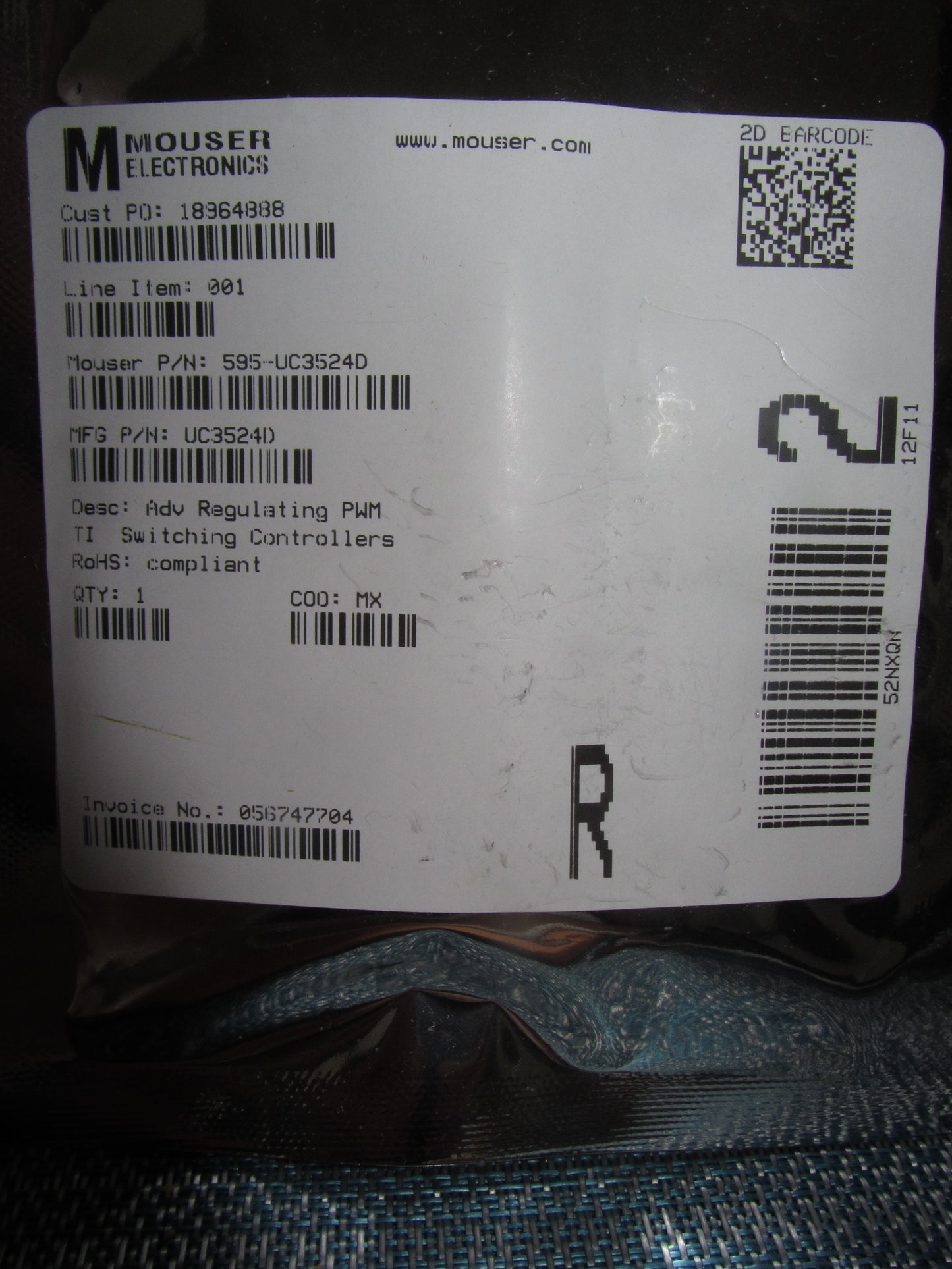 Power Management ICs, Voltage Regulators & Voltage Controllers, Switching Controllers,Texas Instruments, UC3524D