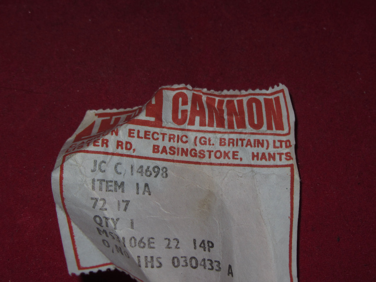 CANNON, ITT, CA-COM INDUSTRIAL CONNECTOR, 19 PIN, CA08COM-E22-14P, NOS