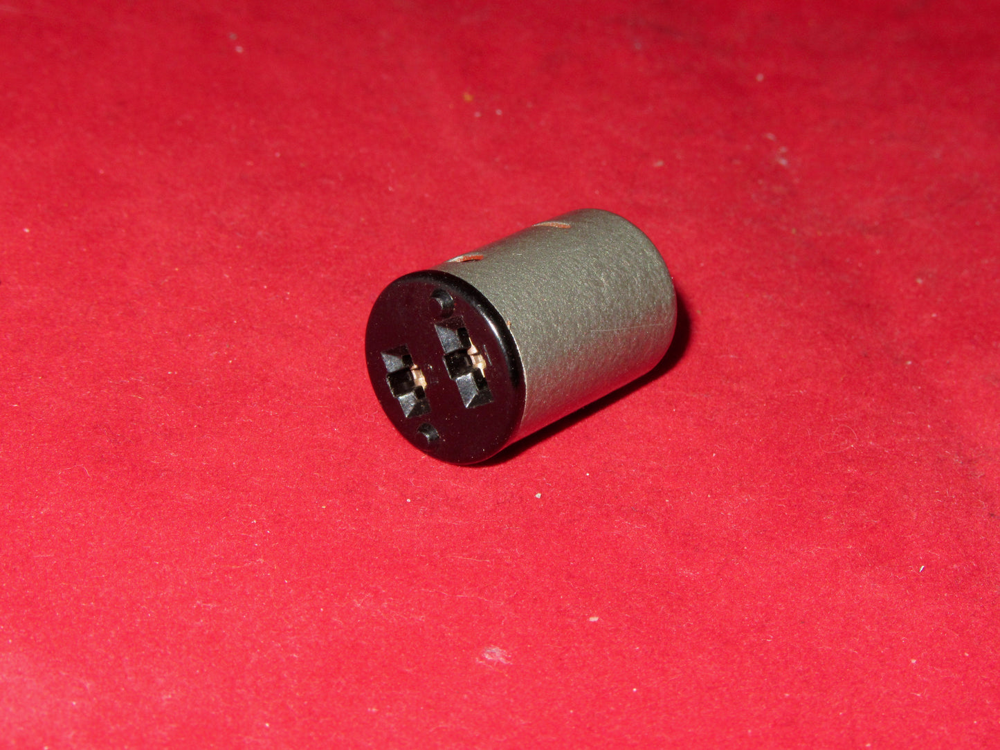 2 PIN, JONES, DIN STYLE,SOCKET,  METAL BODIED SOCKET, FOR PYE PMR & TELECOMS RADIOS