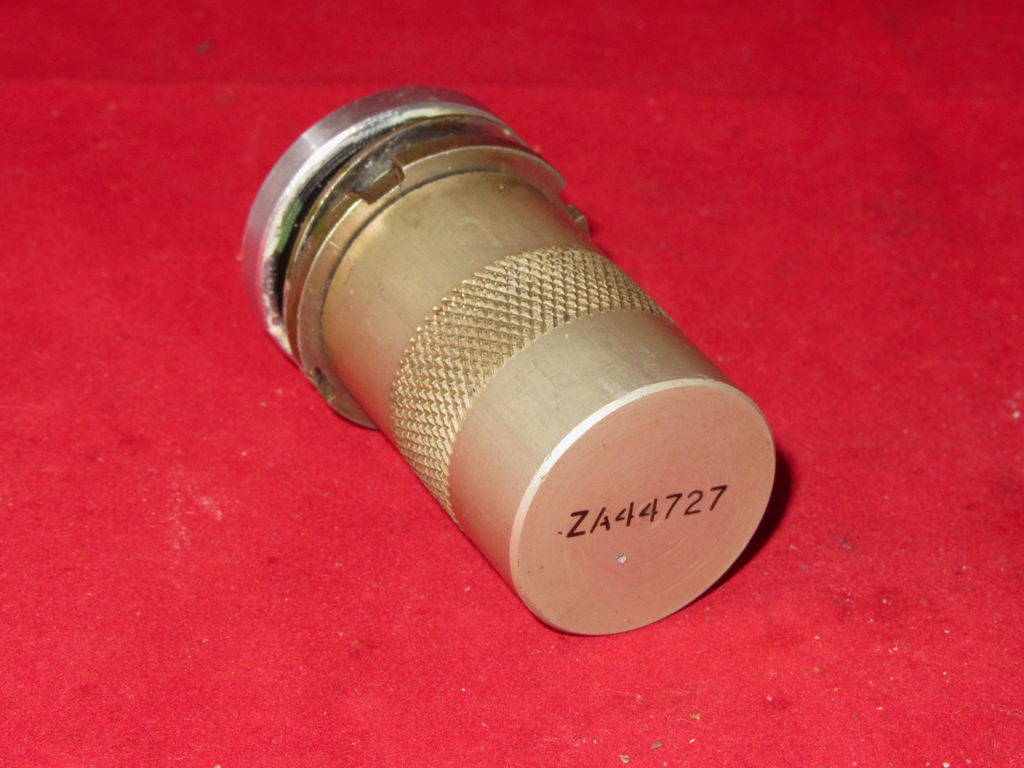 PATTERN 104, PLESSEY Mk4 , FIXED, SOCKET, TWO FEMALE PIN, CHASSIS MOUNT SOCKET, MEDIUM, WITH COVER MARKED ZA44727, AS USED IN LARKSPUR RADIOS etc