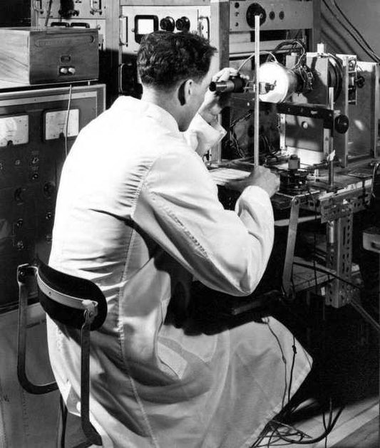 DEAD PIXELS RUINING MY SCREEN - THIS NEVER HAPPENED IN THE OLD DAYS! (iii)