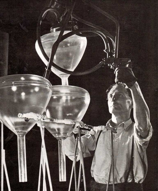 MULLARD TV TUBE MANUFACTURE