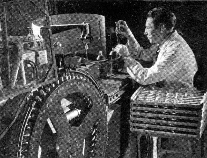 VALVE TYPES & MANUFACTURING TECHNIQUES (xviii) - B7G & B9A VALVE ASSEMBLY - PUMPING