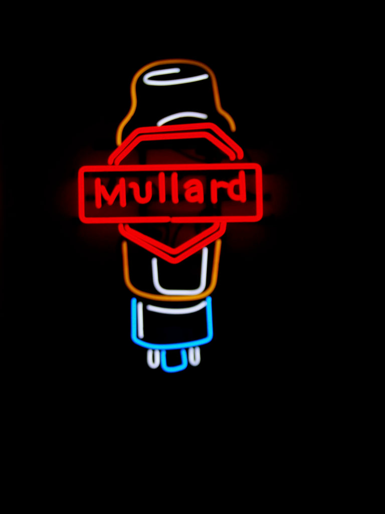 MULLARD NEON SPARKLE IS MUCH BETTER THAN CFL, LED OR FIBRE-OPTICS!!