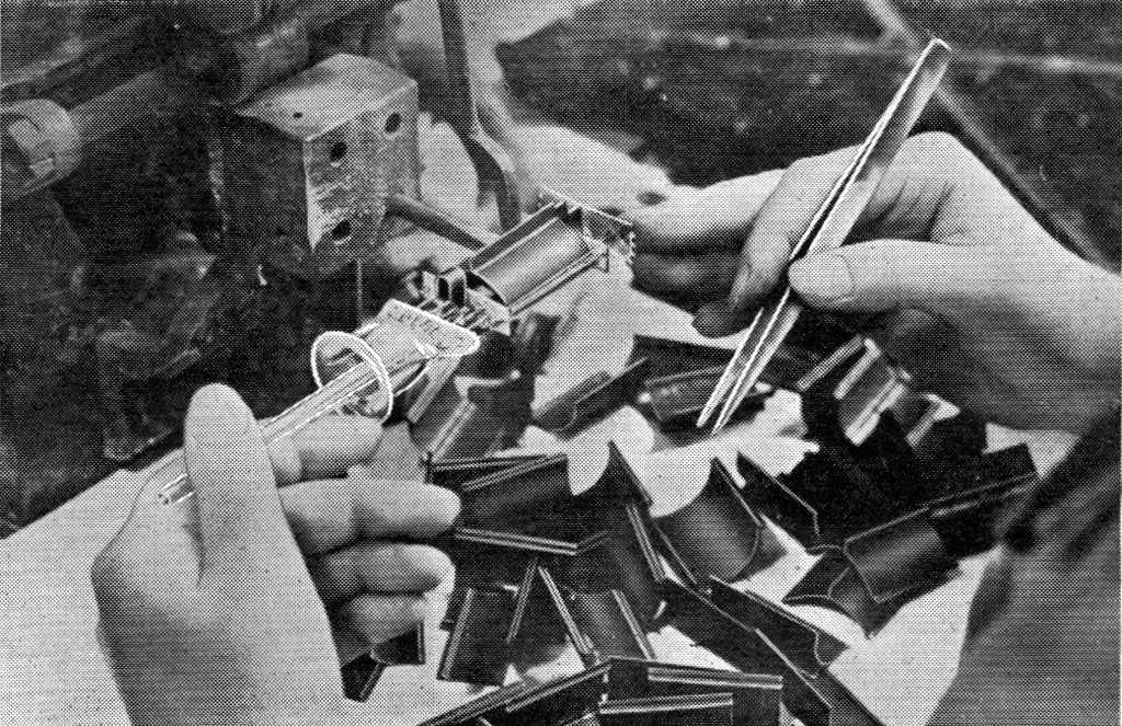 WHAT'S INSIDE A VALVE (vi)