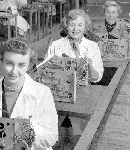 SISTERS DOING IT FOR THEMSELVES AND KEEPING IT IN THE FAMILY