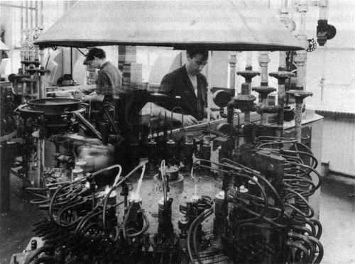 WHAT'S INSIDE A VALVE (xiv)