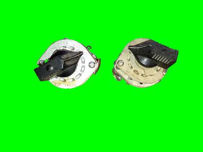 Allen Bradley, AB type H, Ceramic Rotary Switch C/W Eddystone Knob, , Air Ministry 10F/16786, 1 Wafer, 3 Position,