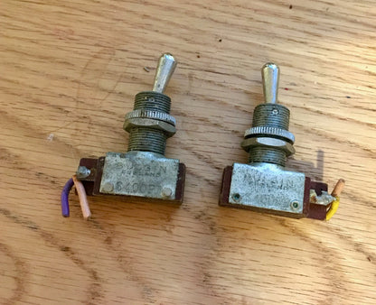 BULGIN ,S400PD, PEAR DOLLY, SPST, SWITCH, EX EQUIPT