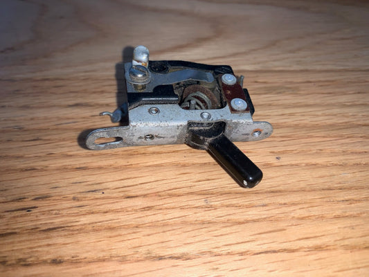 DIAMOND H, HEAVY DUTY SWITCH SPST,  32mm MOUNTING CENTRES, POSSIBLY B40 RECEIVER, EX EQUIPT