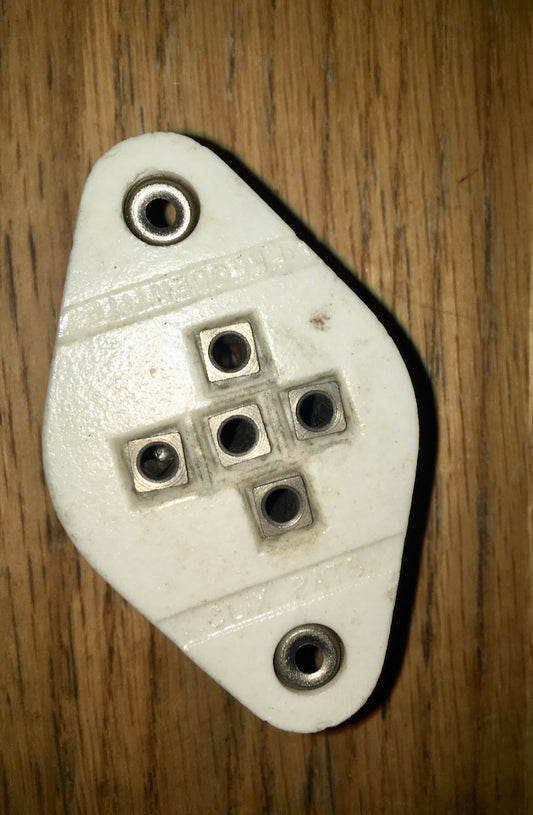 CLIX, VH.300/5 ENGLISH LEMON, B5, BRITISH 5 PIN, FREQUENTITE,  CERAMIC VALVE BASE, , EX EQUIPT