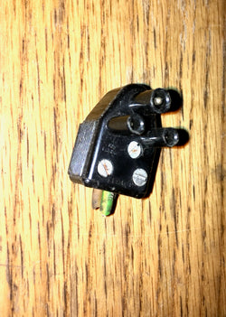 Miniature Bulgin, 3-Pin, Mains Panel Plug,  250V 3A,  SA2403 Plug,  as used for Michel GyrodeC PSU, Ex Equipt