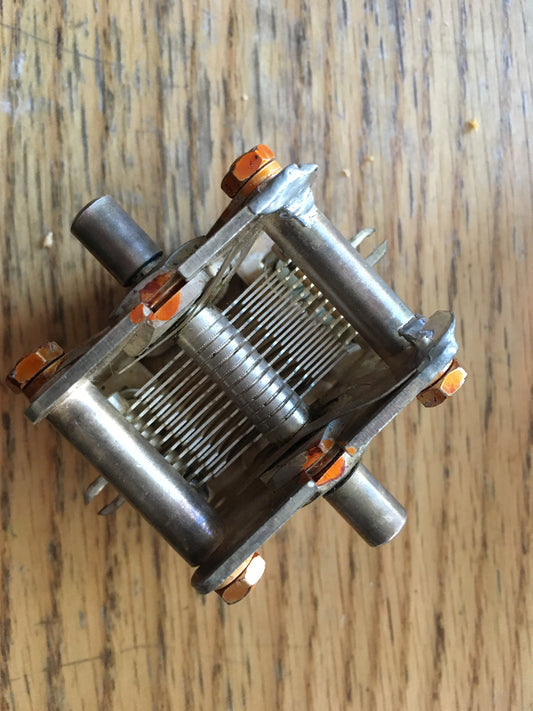 80pF, (40 +40pF), Air Dielectric,  Variable Capacitor, Tuning Gang, ZA40611, Silver Plated, NOS,, Army