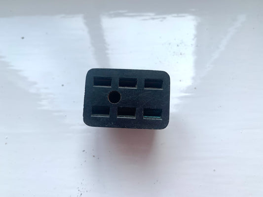 6 PIN, FEMALE , JONES PLUG, CHASSIS MOUNT,