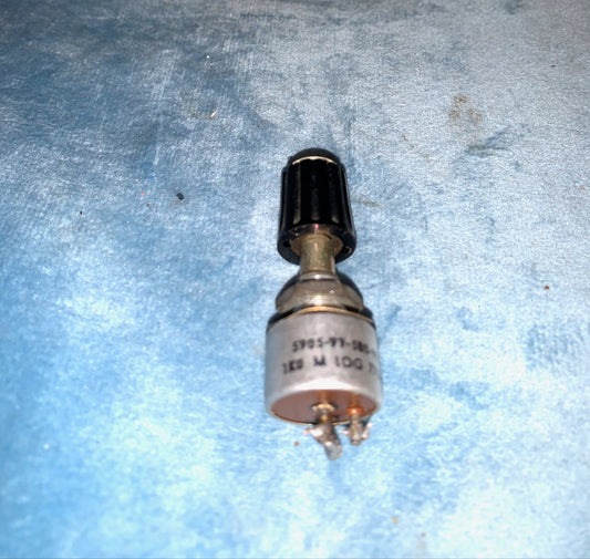 Plessey, PLW, Rotary Potentiometer,  1K0 lin, 5905-99-580-9837, c/w knob, ex equipt