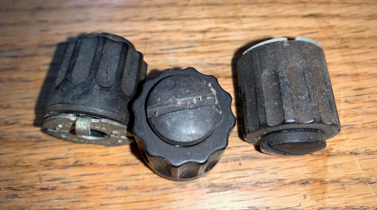 MILITARY RADIO, CONTROL KNOB, SET OF 3X,  ZA290183 , EX EQUIPT