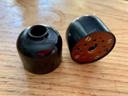 BULGIN, VH.60, OCTAL SOCKET, CABLE MOUNT, NOS