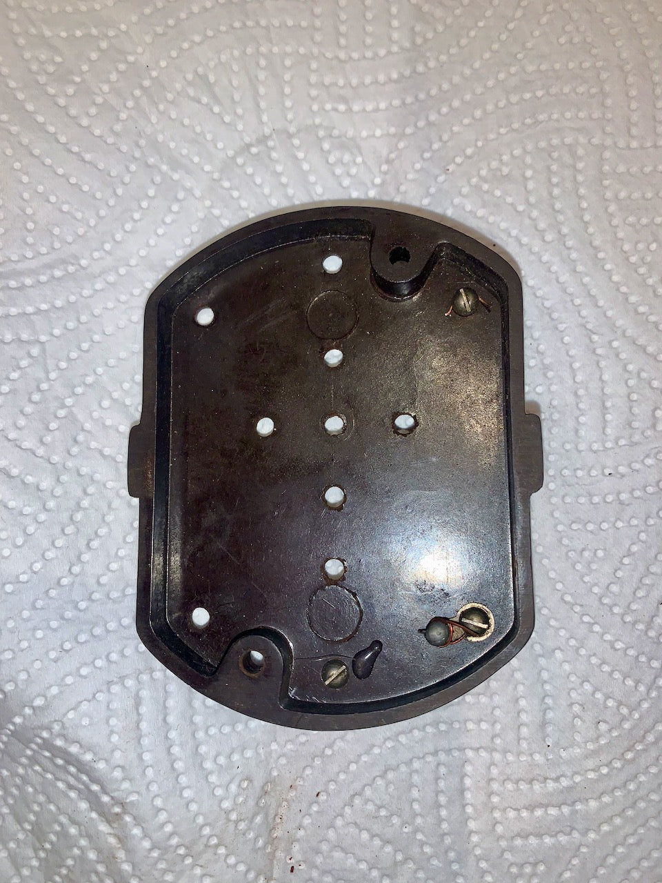 BAKELITE, 6 PIN COIL BASE, TERMINALS MISSING AS SHOWN