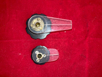 MARCONI, KNOBS X2, OCTAGONAL FLUTE, WITH PERSPEX INDEX,  BLACK BAKELITE,  6MM SHAFT,  40mm & 30MM DIA,
