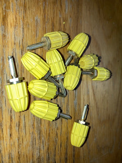 BELLING, TURNER COATES,  YELLOW PLUG, 3mm SILVER PLATED SHAFT, O-Z MULTIPOLE, L378/A/3