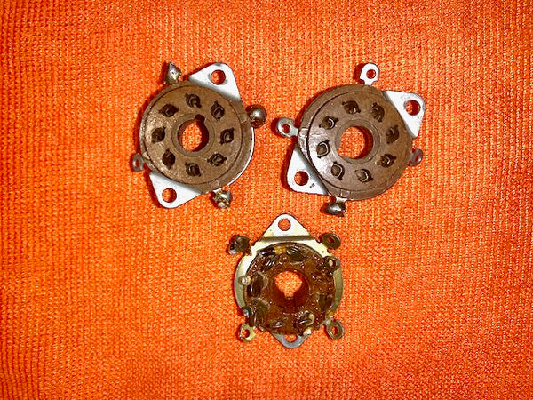 EBY, OCTAL, AO8, LOW LOSS, BROWN MICANOL, VALVE BASE, EX EQUIPT