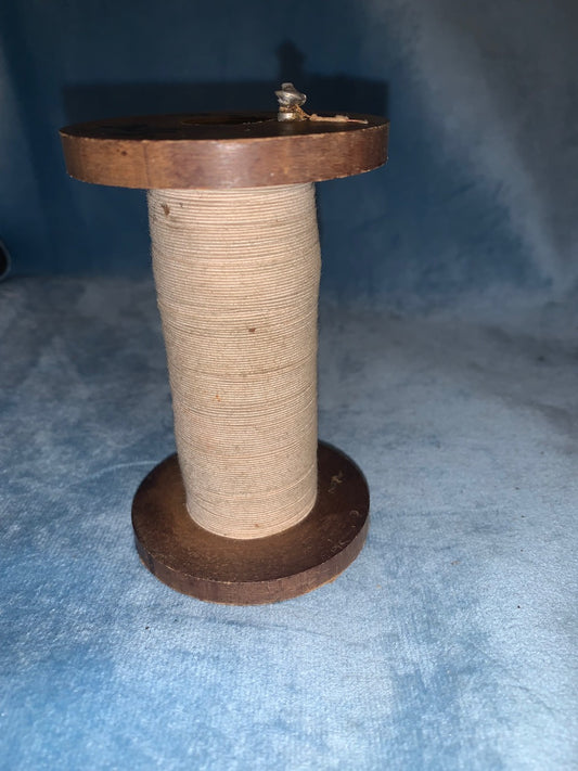 SILK COVERED COPPER WIRE, 27SWG, 0.44mm, ON PAXOLIN SPOOL, 305g TOTAL MASS