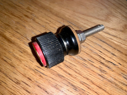 RS PRO, RED Terminal Post, 3kV, 30A, M6 Thread, NOS,  444-775