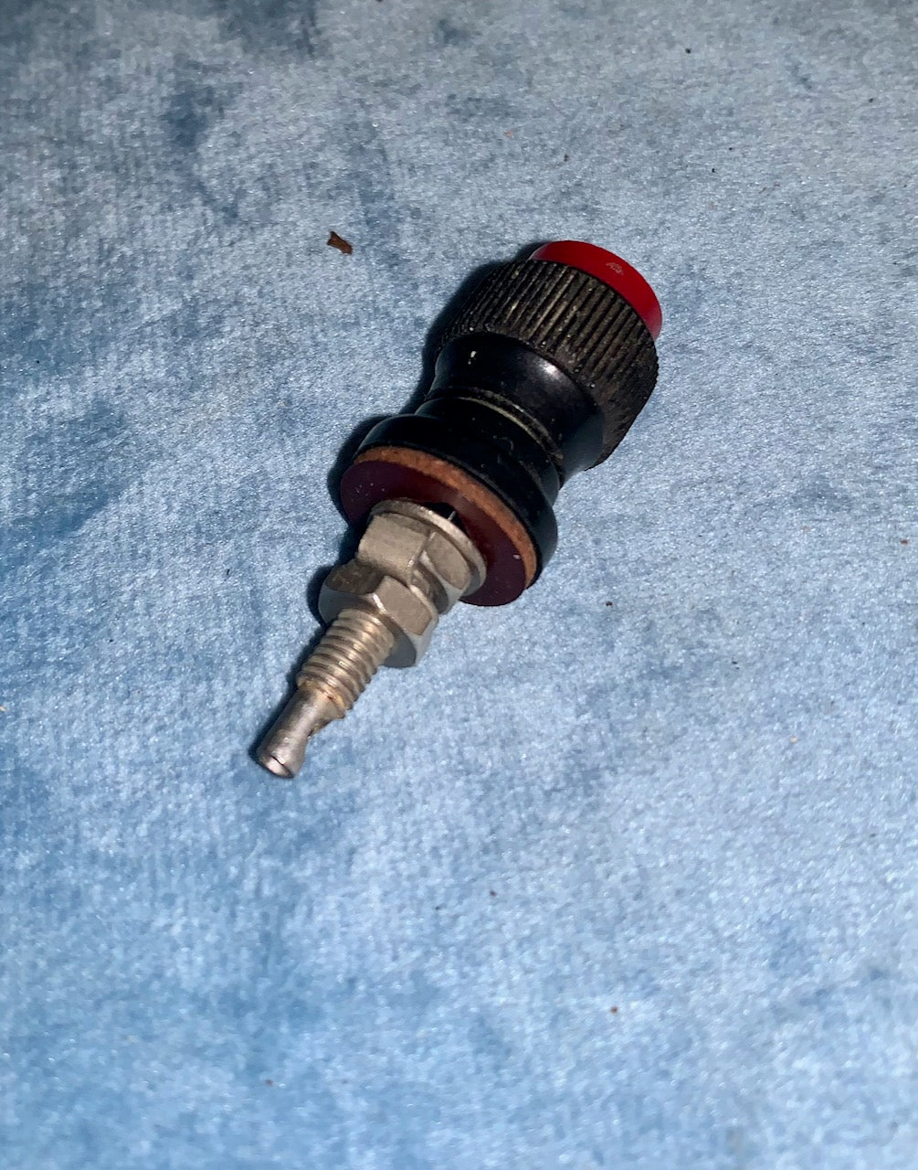 BELLING LEE, BINDING POSTS, RED, 16mm HEAD, 2BA, 8mm BOLT,