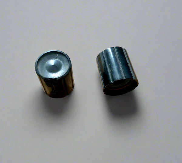 PAIR, 2X INSTRUMENT KNOBS, BLACK, ,  18mm DEPTH, 16mm DIA, 6mm SHAFT