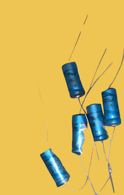 PHILIPS, BIANCHI  AXIAL, ELECTROLYTIC CAPACITOR, 10uF @ 25V