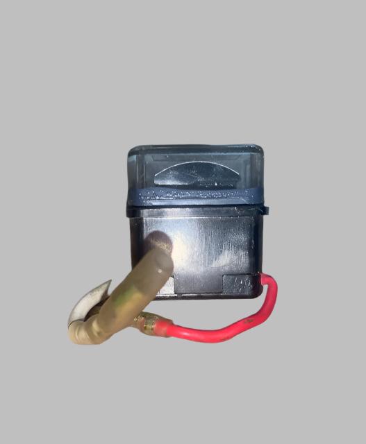 EDGE MOUNT, MOVING COIL METER, , EX BBC,  MAKER UNKNOWN , APPROX 21 x 36mm DISPLAY, APPROX 16mm  MOUNTING CENTRES