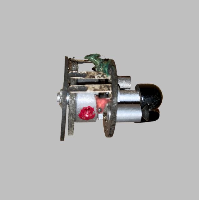 SWISS, ROTARY  SWITCH , PANEL MOUNT, CENTRE OFF, CHOOSE ONE OF TWO POLES, DPST, C/W KNOB