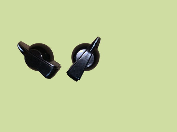 CHICKEN HEAD, KNOB, BLACK , PAIR