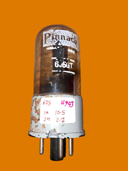 6J5GT, PINNACLE, CLEAR GLASS, BLACK 3 RIB LADDER PLATE,
