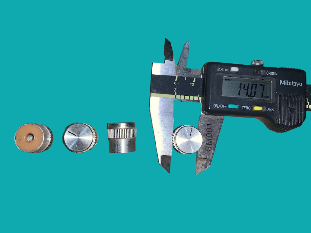 CHROME, WAISTED, MILLED KNOBS, AS USED ON 80S HI-FI, ,  15mm DEPTH, 14mm DIA, 4mm SHAFT