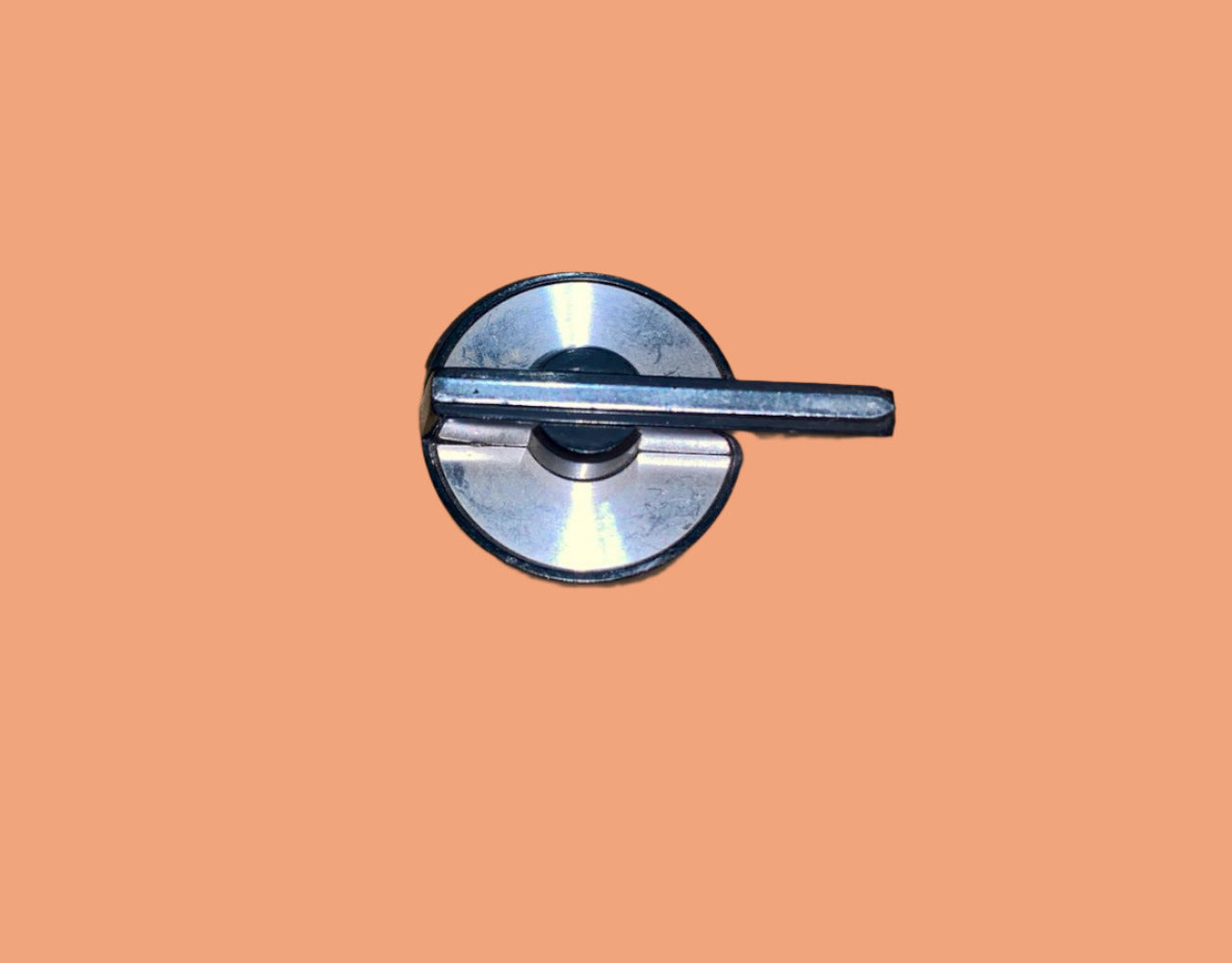 CHROME KNOB, AS USED ON 80S HI-FI, TURNTABLE ,  28mm DEPTH, 6mm DIA, 3mm HALF ROUND SHAFT