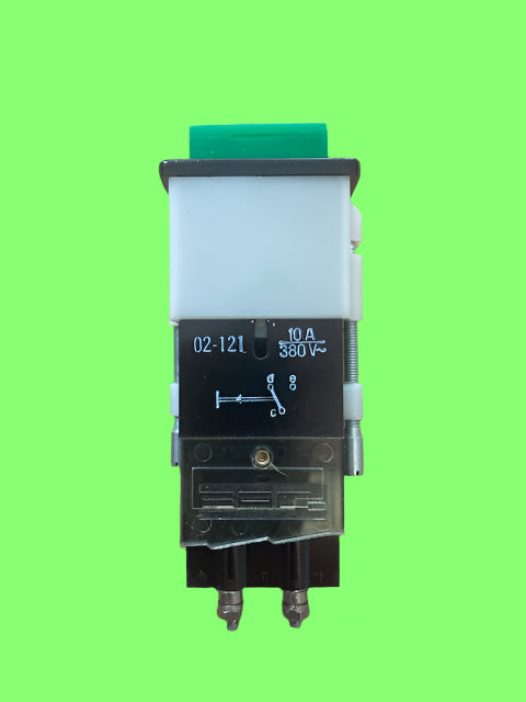 EAO, SWISSTAC,  ILLUMINATED PUSH BUTTON, SWITCH, MOMENTARY, 02-121-011,  380V AC 10A, GREEN LENS