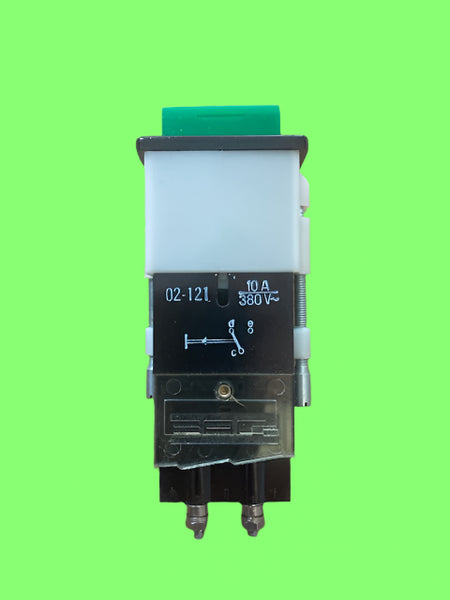 EAO, SWISSTAC,  ILLUMINATED PUSH BUTTON, SWITCH, MOMENTARY, 02-121-011,  380V AC 10A, GREEN LENS