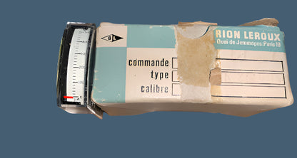Brion Leroux, edge read meter, ammeter scaled 0 - 500UA, NEW BOXED, 1972 EX HARWELL AEA