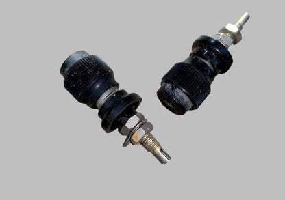 BELLING LEE, BINDING POST, BLACK,  CENTRAL HOLE, 2BA STUD, EARTH TAB NO PAXOLIN WASHER