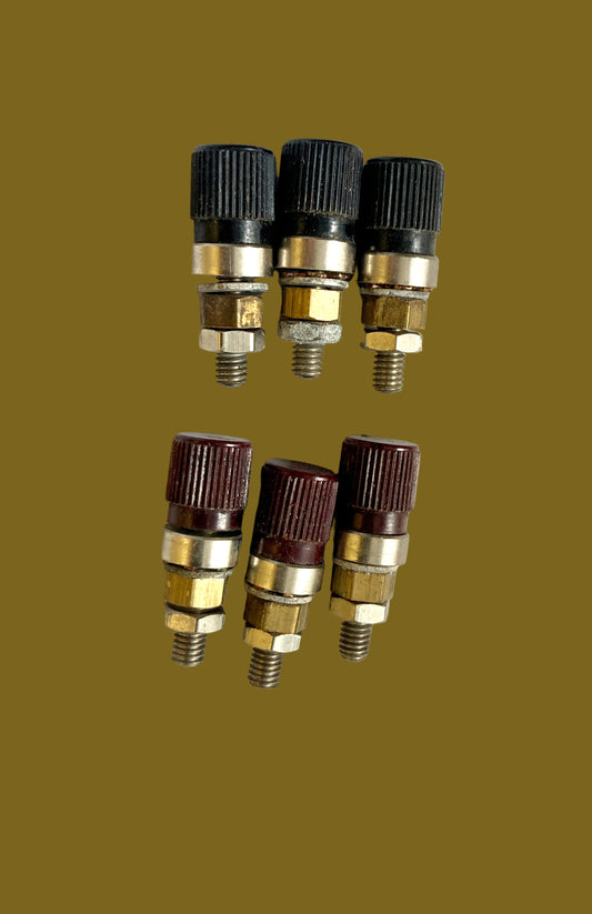 SET OF 6X, DAVIS & TIMMINS, BINDING POST, 3x MAROON, 3X BLACK,  8mm HEAD DIA,  10mm KNURL HEIGHT, 25mm PILLAR  HEIGHT,