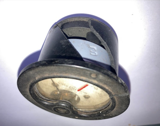 2.25ins dia.,  2.0 ins mounting aperture, Moving Coil Meter, General Electric Scaled 0-200 DC mA, Cracked casing as shown