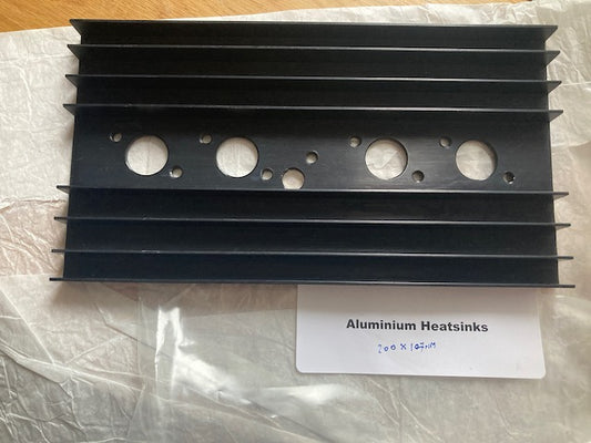 ALUMINIUM HEATSINK, 200 X 1079mm, NOS, 