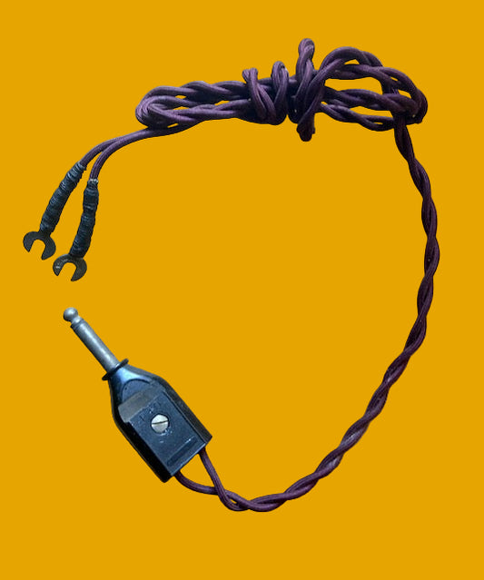 Bulgin P40, Bakelite bodied, jack plug, on braided lead with whipped spade terminals