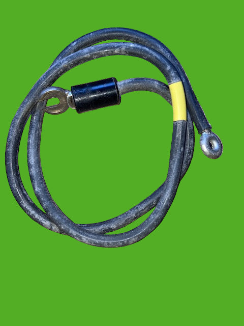 MILITARY  LEAD, CLANSMAN, APPROX 300MM LENGTH,  EARTH LEAD, SPADE TO RING TERMINATION, Z42, 5995-99-106-5332
