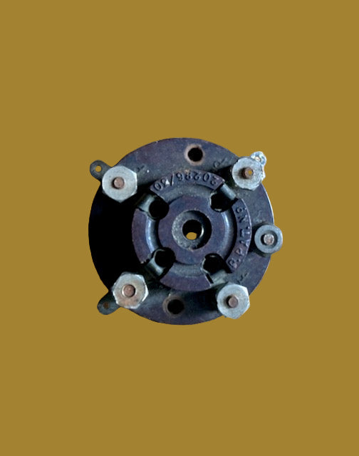 TELSEN, W225, BROWN BAKELITE,B5, BRITISH 5 PIN,   VALVE BASE,  1932