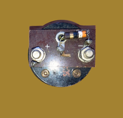 TRIPLETT, GRUEN,  Model 0242J, moving coil meter ,2.5 ins Dia,  Scaled 0-100