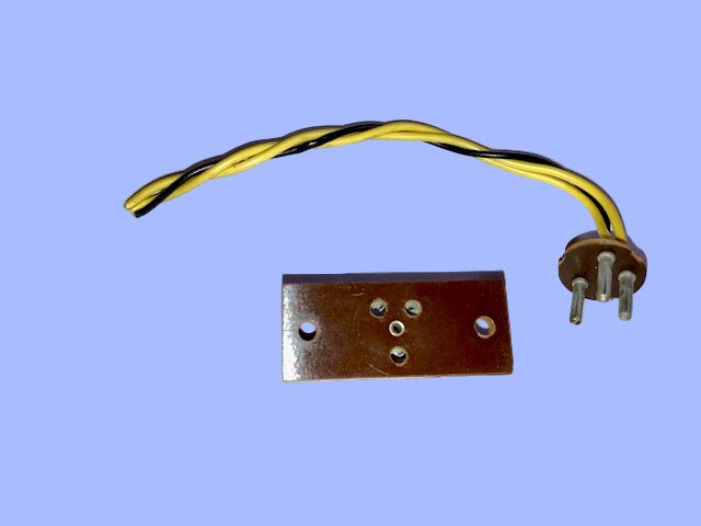 RS, ALL-DRY, HT BATTERY PLUG & SOCKET PAIR,  BATTERY PLUG & SOCKET, EX EQUIPT, 3 PIN, 3 PIN MALE/FEMALE, TYPE ADP4, M3B